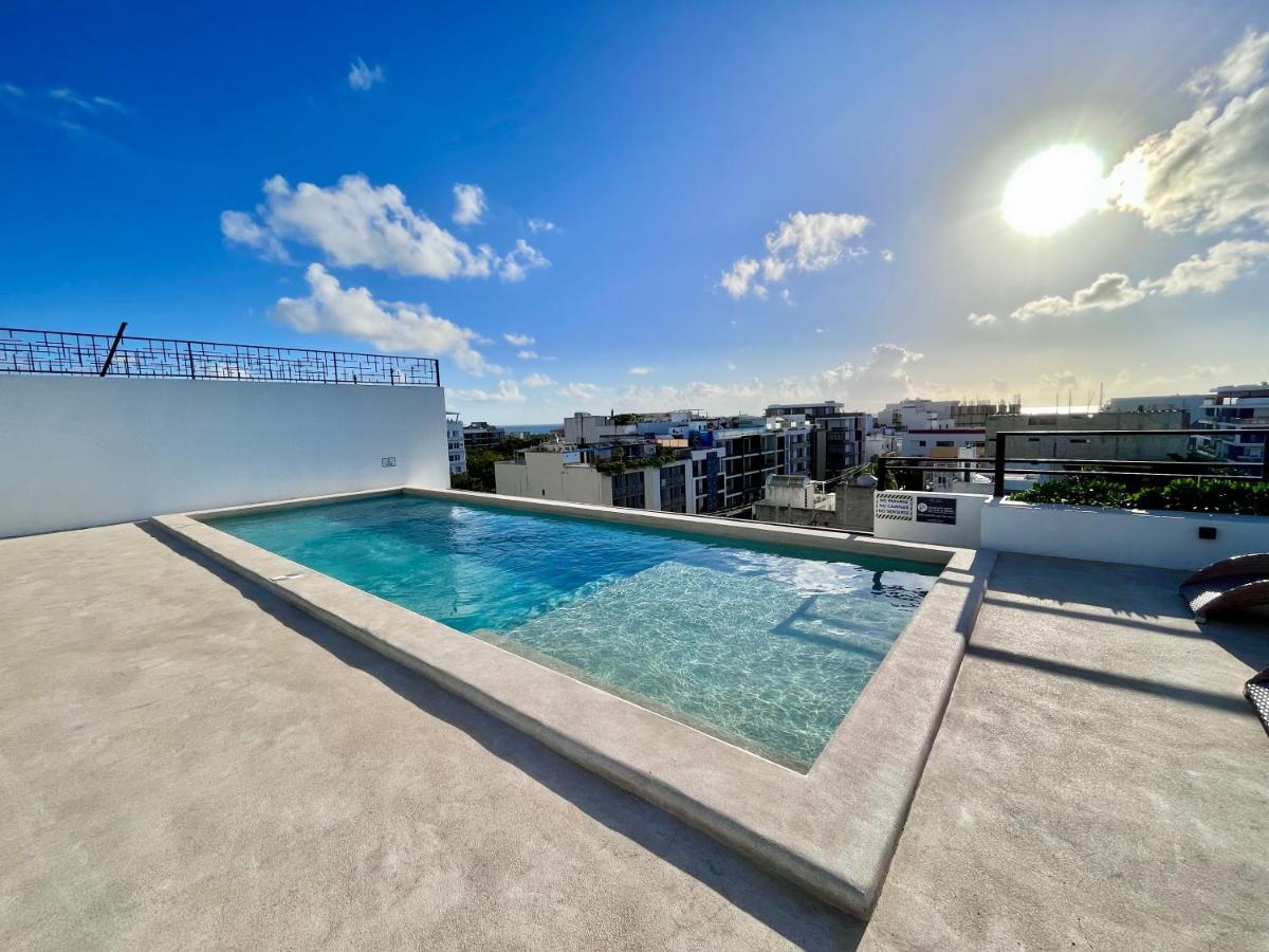 Jacuzzi In A Few Steps From 5th Av. *