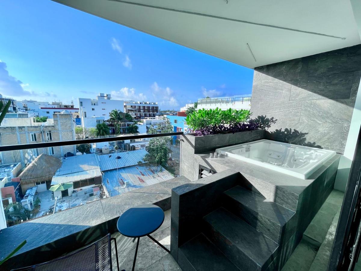 Jacuzzi In A Few Steps From 5th Av. * Playa del Carmen